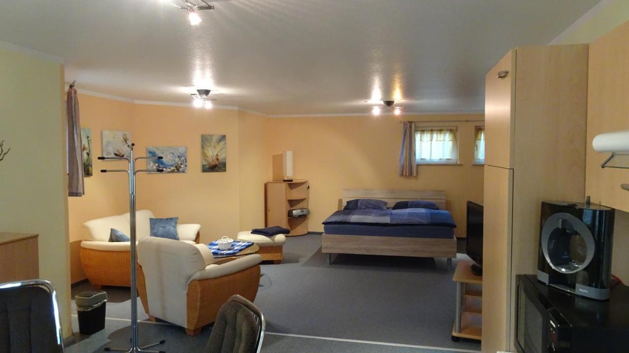 Ferienwohnung Storchenwiese In Nuthetal Ot Saarmund Exterior foto